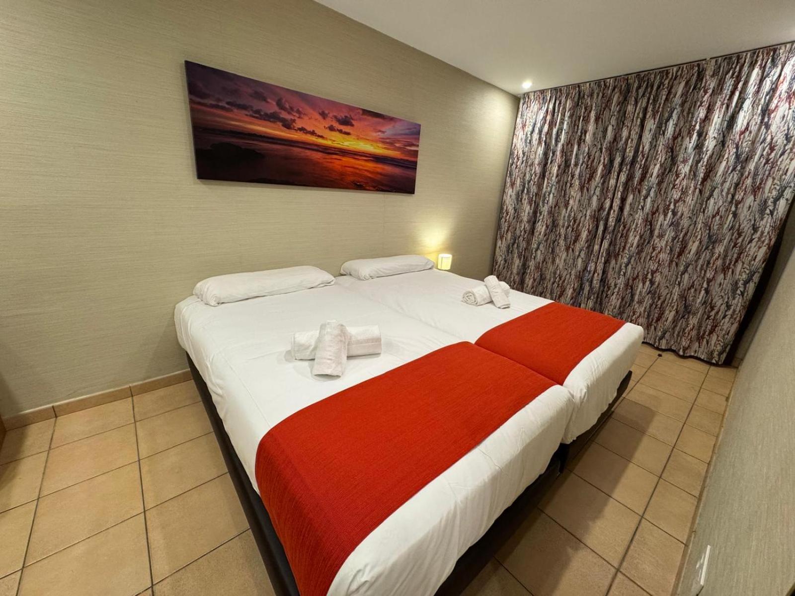 Hotel Canal Olimpic Castelldefels Εξωτερικό φωτογραφία